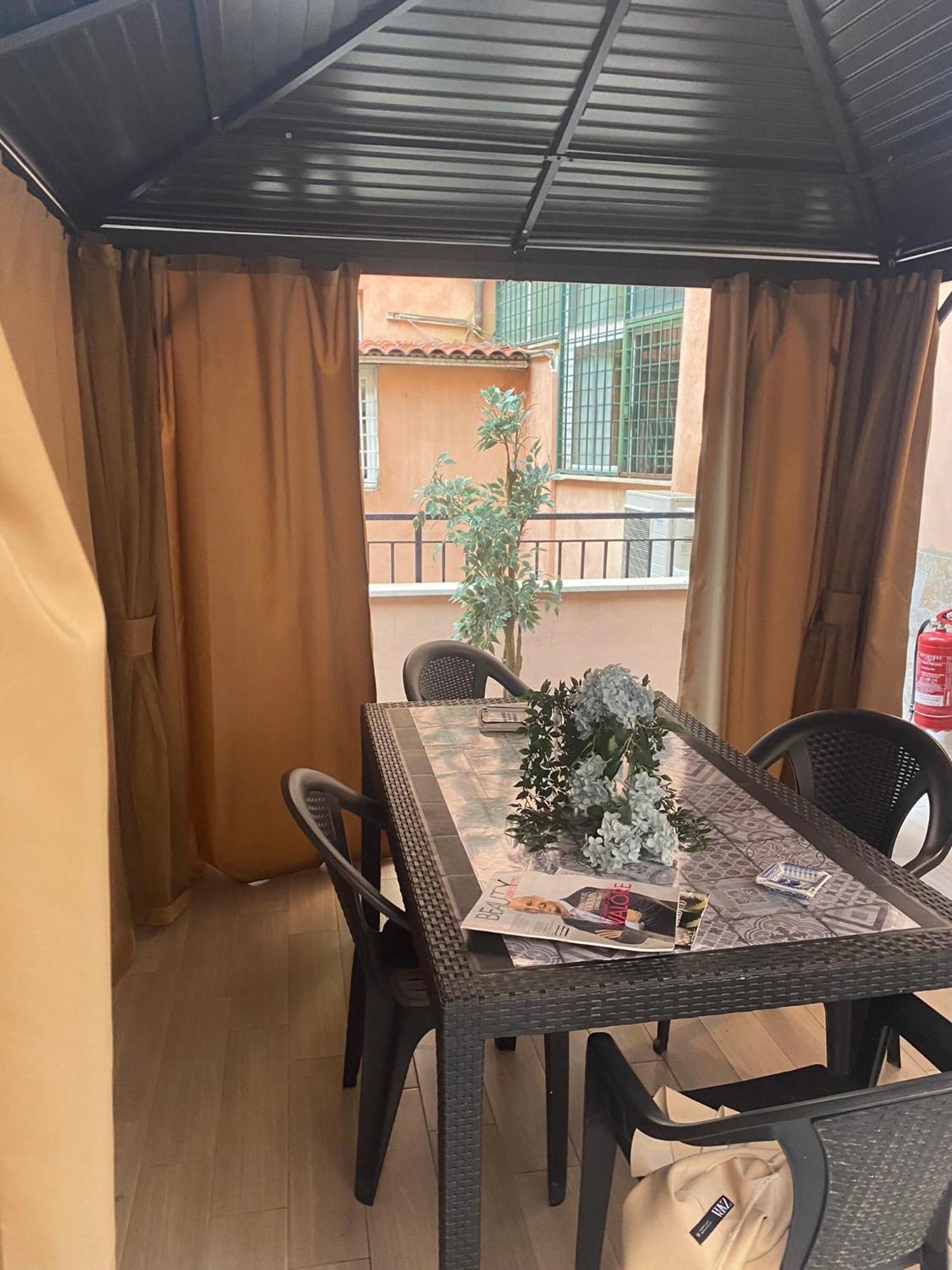 Condotti Apartment Roma Exterior foto